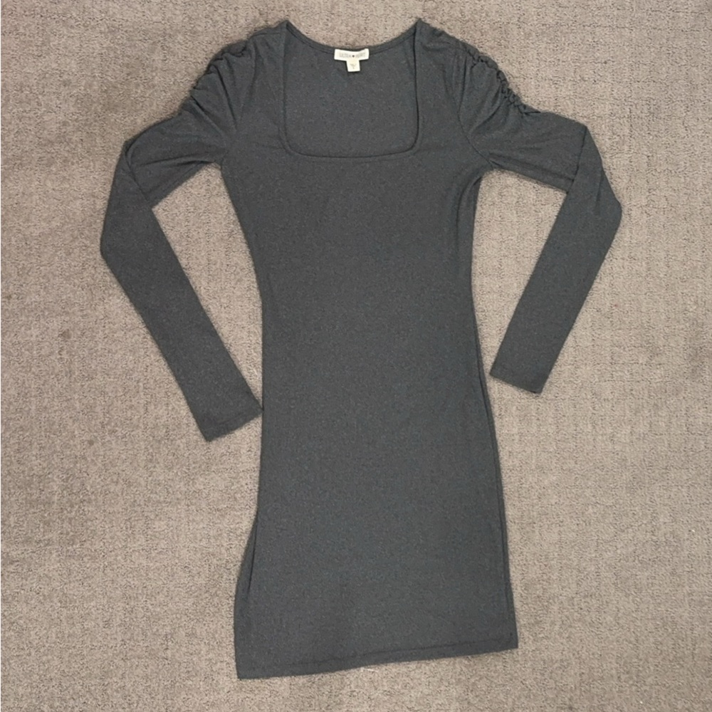 Ultra Flirt Square Neck Bodycon Midi Dress